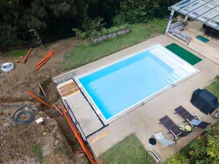 Pool Builders In Vancouver Washington